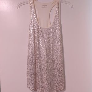 😻EUC Express Sequin tank